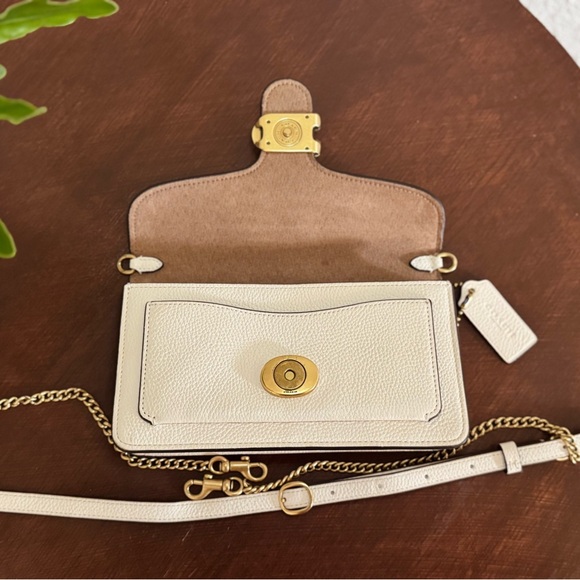 Coach the Summer I Turned Pretty Tabby Chain Clutch, B4/Chalk - Picture 9 of 11